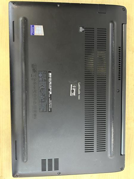 Dell LATITUDE 7390