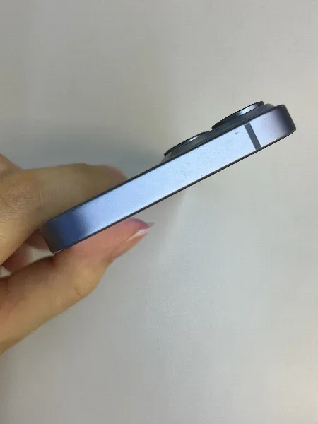 Apple iPhone 14