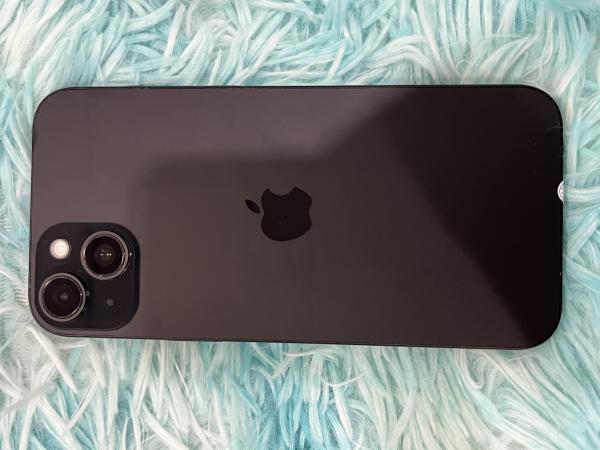 Apple iPhone 15 PLUS