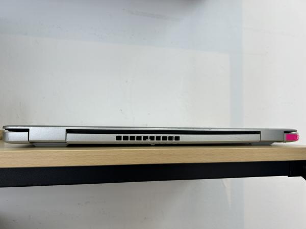 Dell INSPIRON 3501