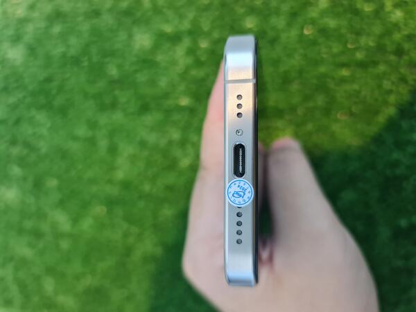 Apple iPhone 15 Pro