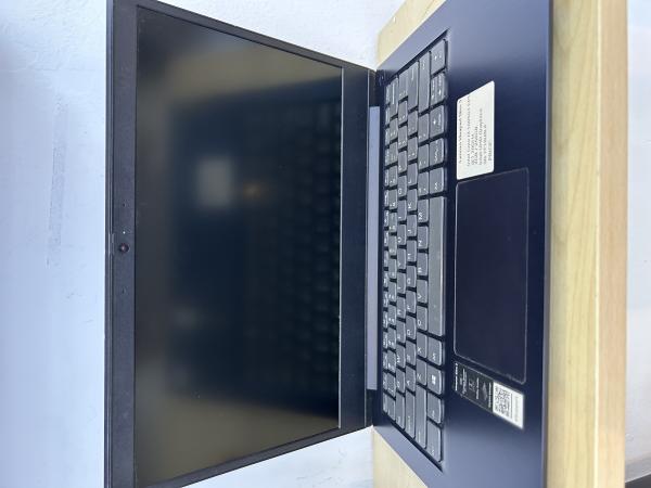 Lenovo IDEAPAD SLIM 3