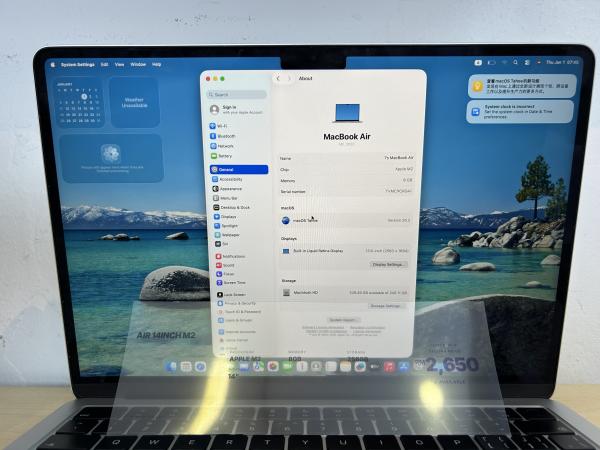 MacBook AIR 14INCH M2