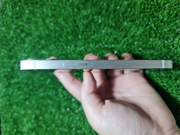 Apple iPhone 12 Mini