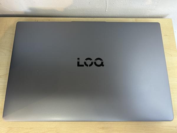 Lenovo LOQ 15IAX9E