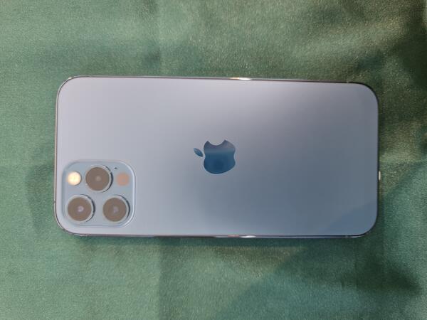Apple iPhone 12 Pro