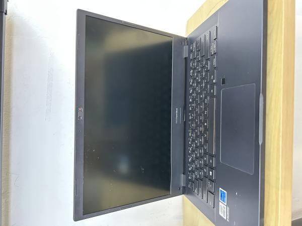 Asus EXPERTBOOK P2451FA