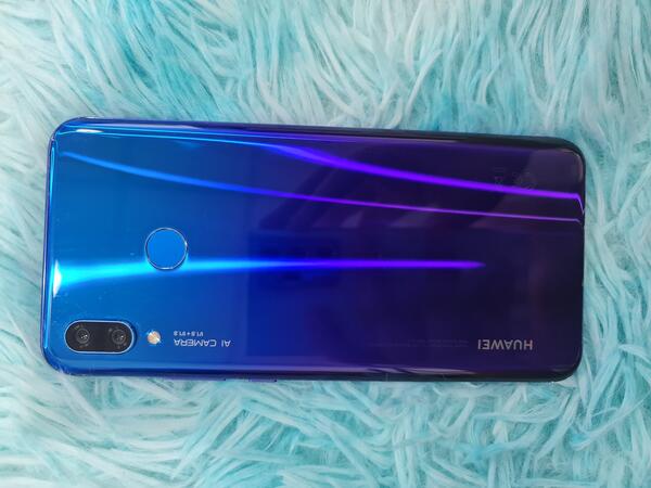 Huawei HUAWEI NOVA 3
