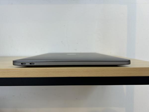 MacBook PRO 13INCH 2017