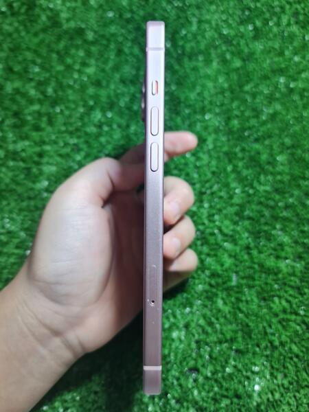 Apple iPhone 15 Plus