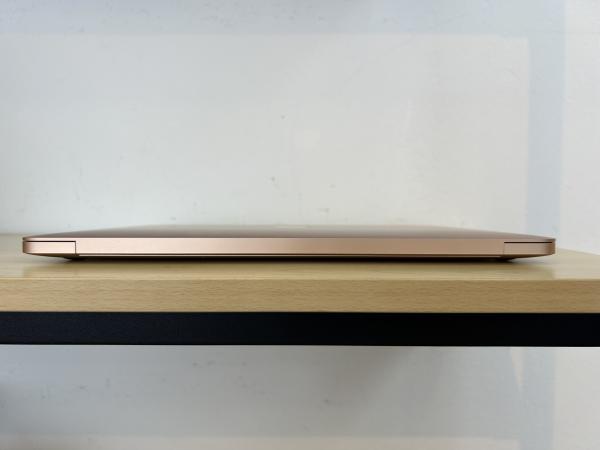 MacBook AIR RETINA 13-INCH 2020