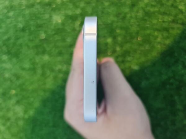 Apple iPhone 12 Mini