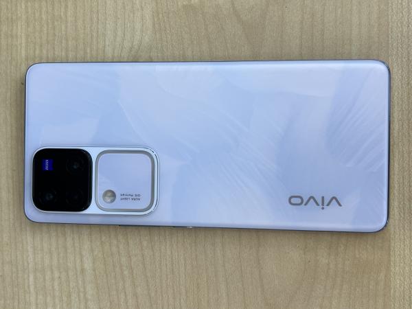 Vivo VIVO V30 PRO