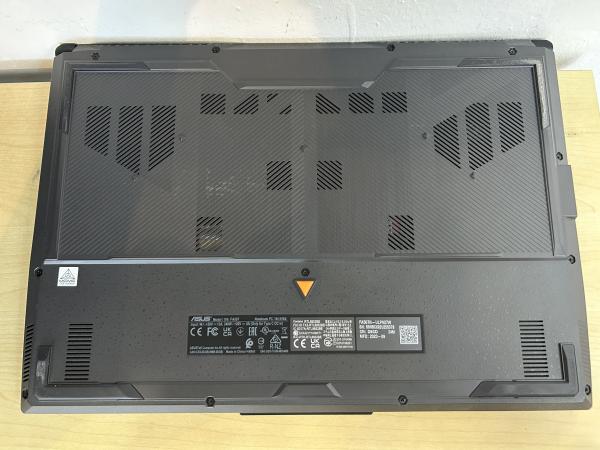 Asus LAPTOP 7SBH8SA7