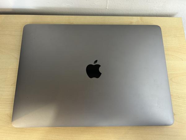 MacBook PRO 13INCH 2017