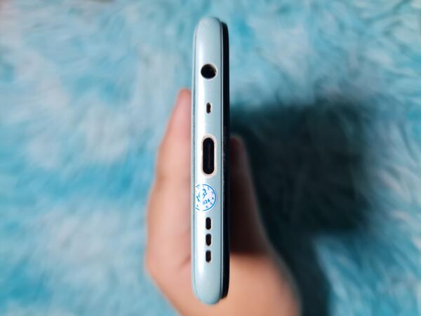 OPPO OPPO A52