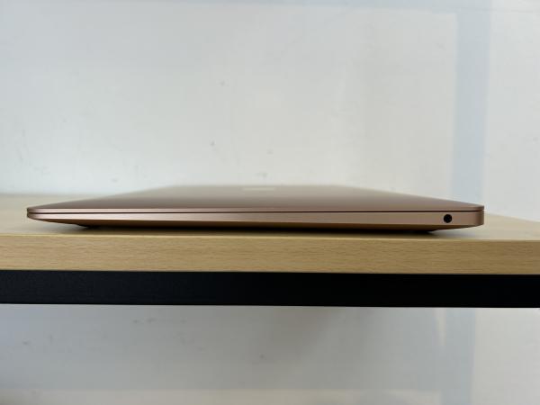 MacBook AIR RETINA 13-INCH 2020