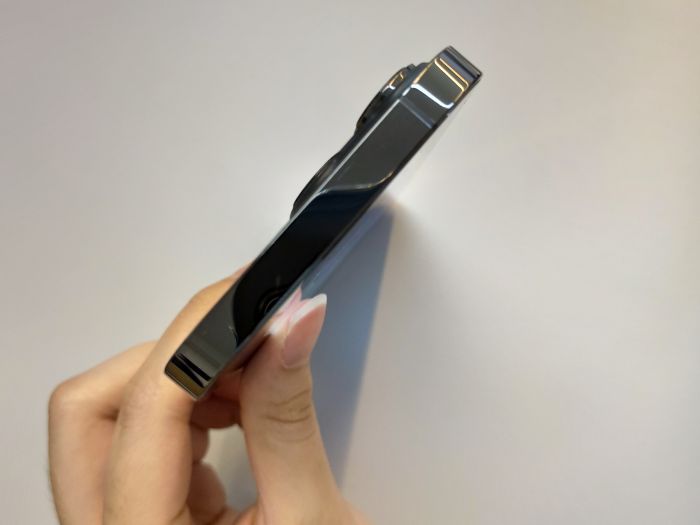 Apple iPhone 13 Pro — photo 6 of 10