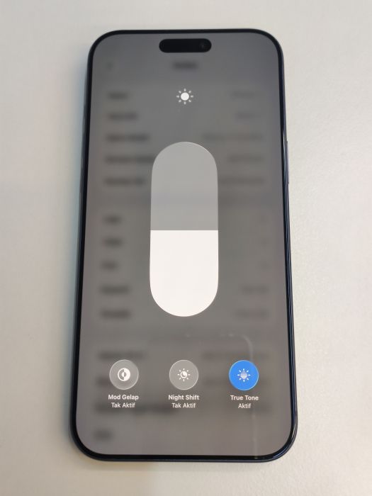 Apple iPhone 17 Pro Max — photo 7 of 10