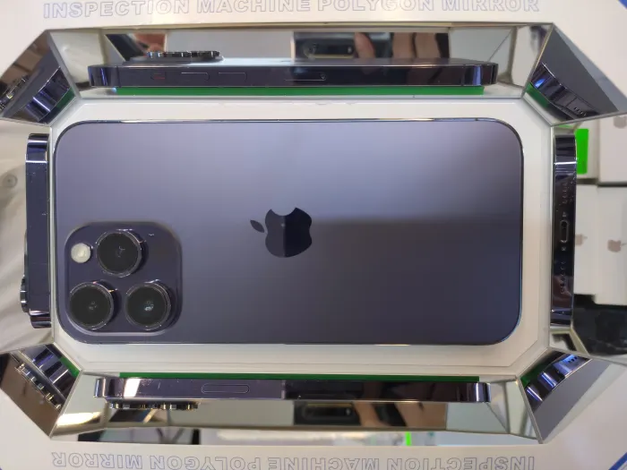 Apple iPhone 14 Pro Max — photo 2 of 10