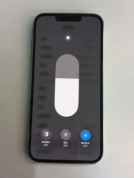Apple iPhone 13 Pro — photo 6 of 10
