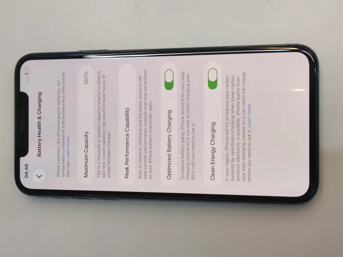 Apple iPhone 11 Pro Max — photo 10 of 10
