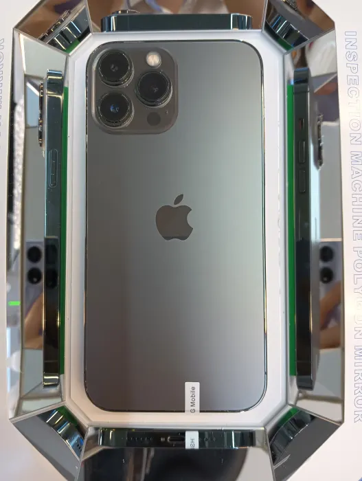 Apple iPhone 13 Pro Max — photo 1 of 10