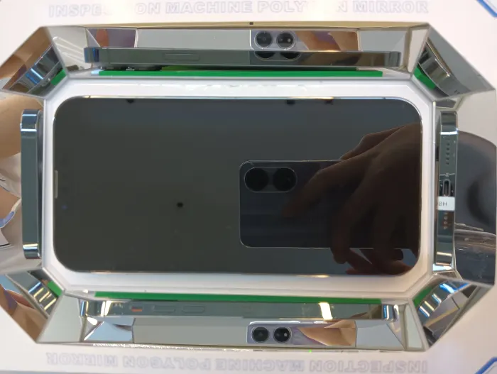 Apple iPhone 13 Pro Max — photo 2 of 10