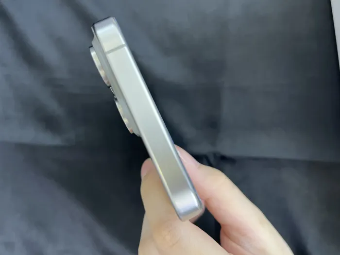 Apple iPhone 15 Pro Max — photo 1 of 10