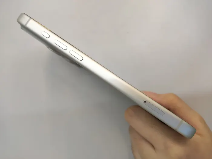 Apple iPhone 17 Pro Max — photo 5 of 10