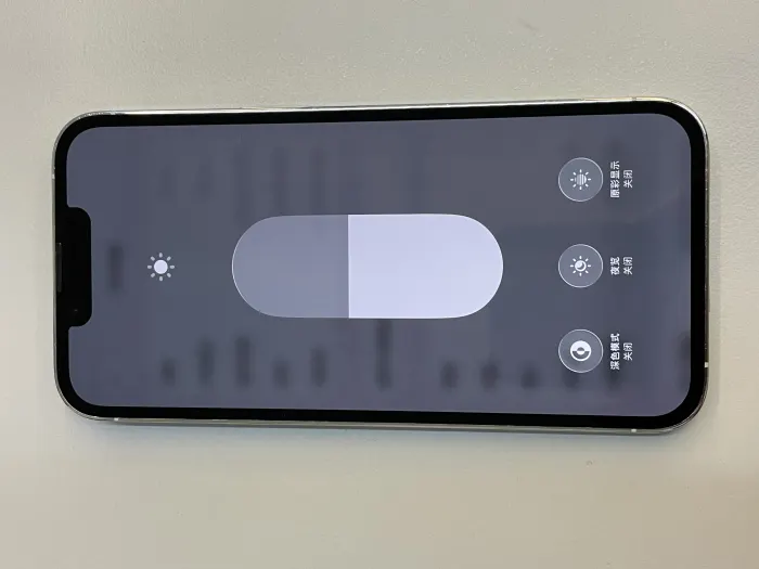 Apple iPhone 13 Pro — photo 7 of 11
