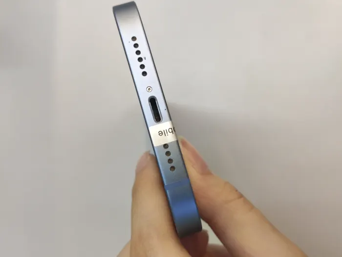 Apple iPhone 14 Plus — photo 7 of 10