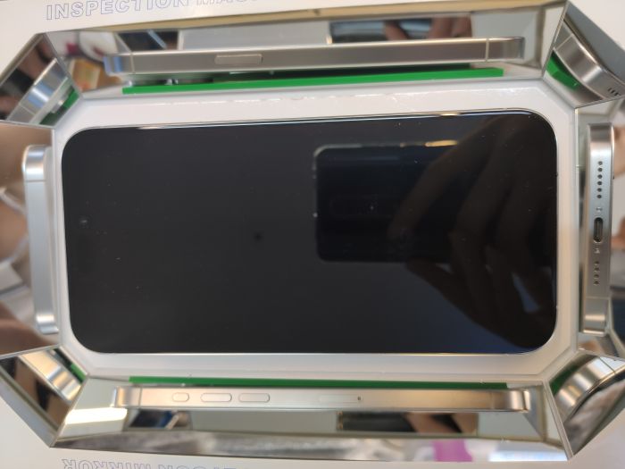 Apple iPhone 15 Pro Max — photo 3 of 11