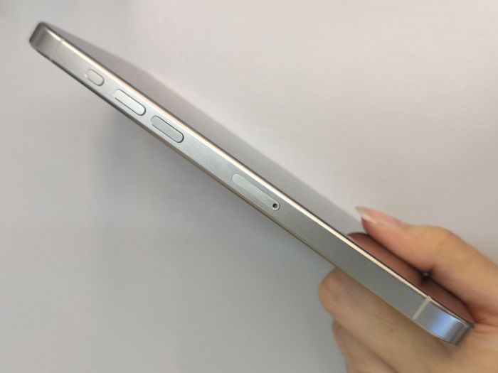 Apple iPhone 15 Pro Max — photo 5 of 11