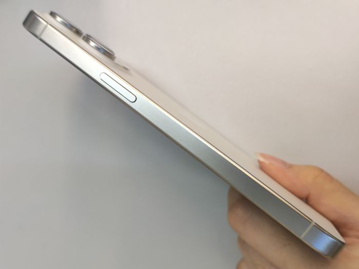 Apple iPhone 15 Pro Max — photo 6 of 11