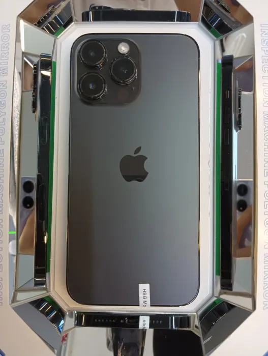 Apple iPhone 14 Pro Max — photo 1 of 10
