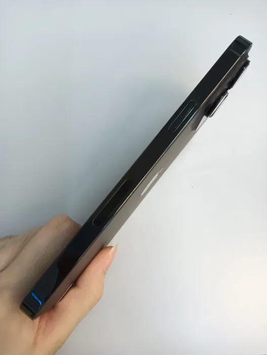 Apple iPhone 14 Pro Max — photo 5 of 10