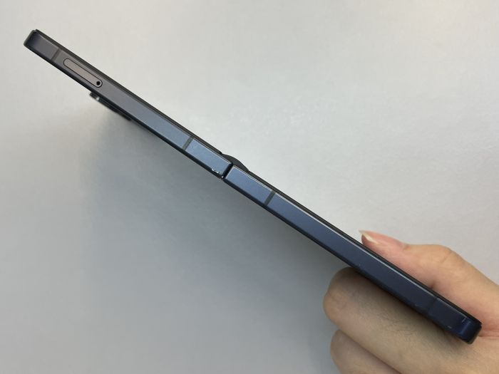 Samsung Galaxy Z Flip7