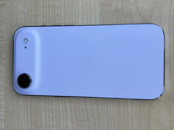 Apple iPhone Air — photo 5 of 10