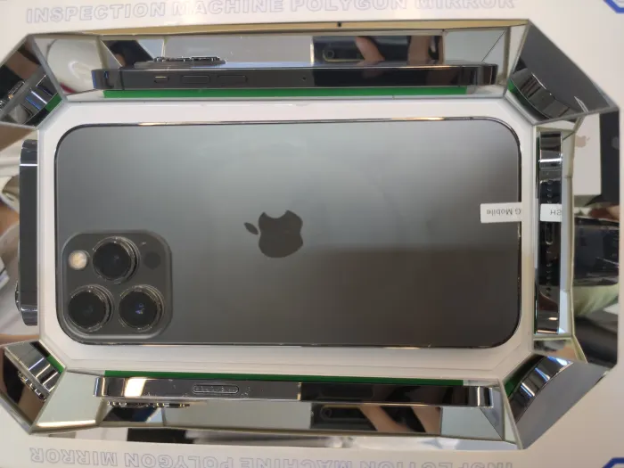 Apple iPhone 13 Pro Max — photo 2 of 10