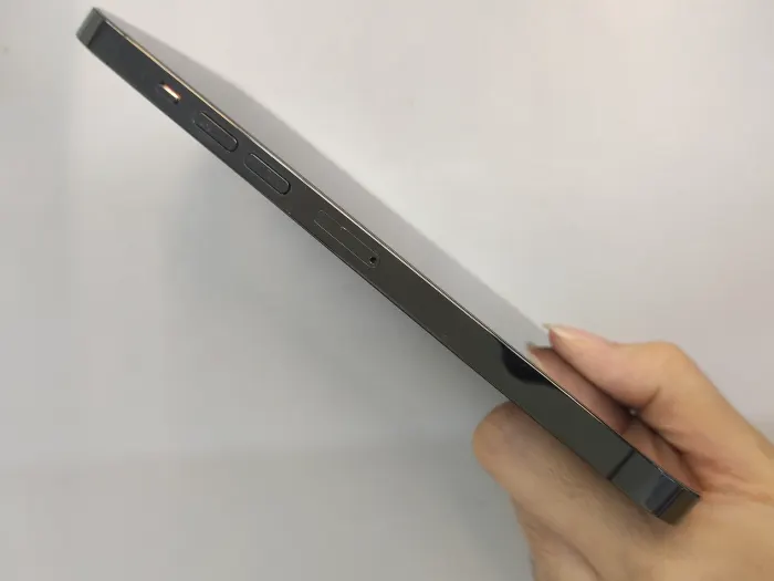 Apple iPhone 13 Pro Max — photo 5 of 10