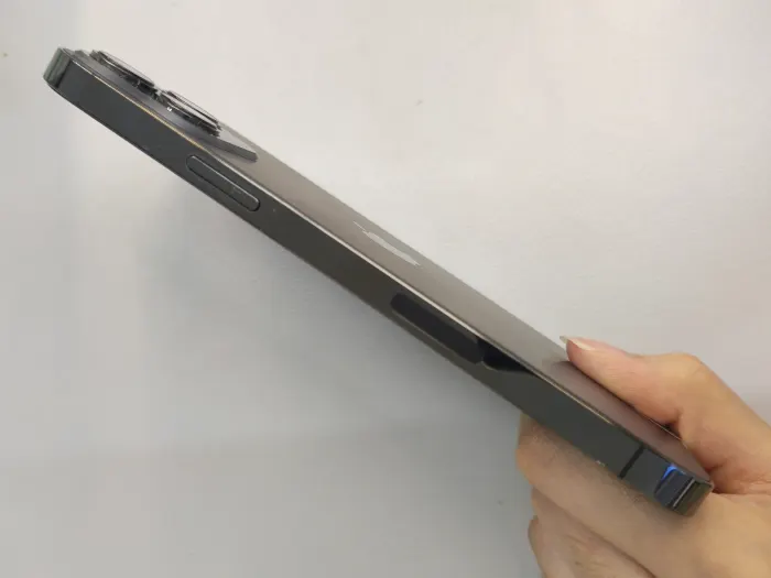 Apple iPhone 13 Pro Max — photo 6 of 10
