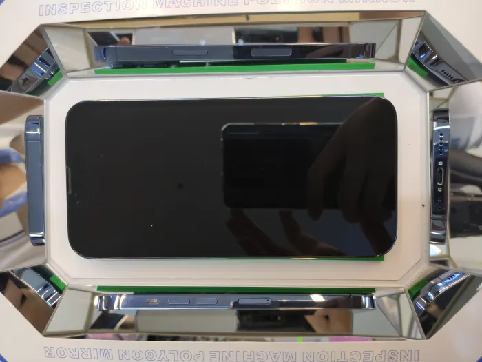 Apple iPhone 13 Pro — photo 3 of 10
