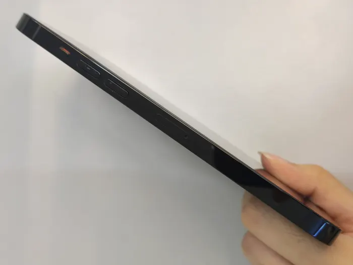 Apple iPhone 14 Pro Max — photo 5 of 10