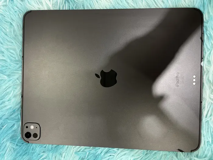 Apple iPad Pro 13-inch (M4) Wi-fi + Cellular — photo 3 of 8