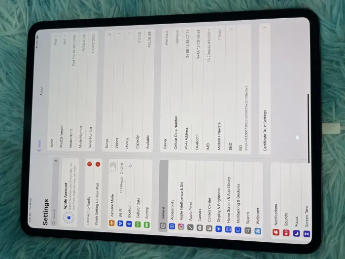Apple iPad Pro 13-inch (M4) Wi-fi + Cellular — photo 7 of 8