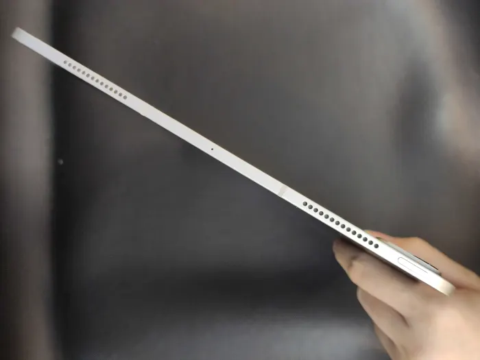 Apple iPad Pro 13-inch (M4) Wi-fi + Cellular — photo 4 of 8