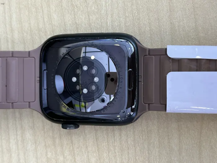 Apple Apple Watch S7 45mm — photo 2 of 8